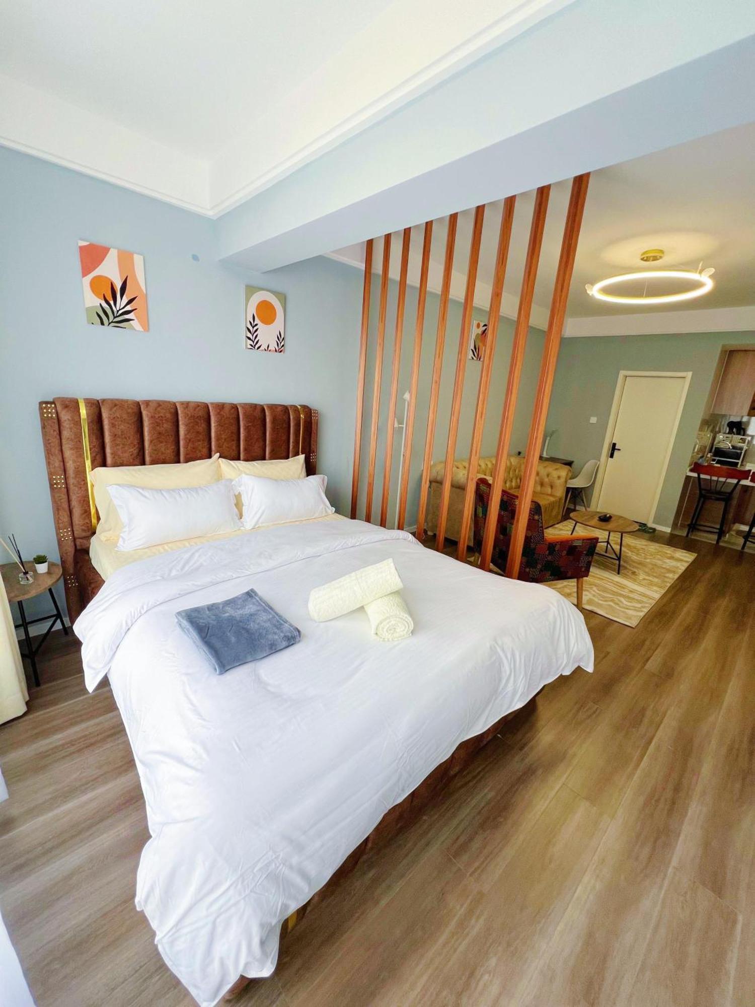 Comfy - Pool & Gym - Kilimani Appartement